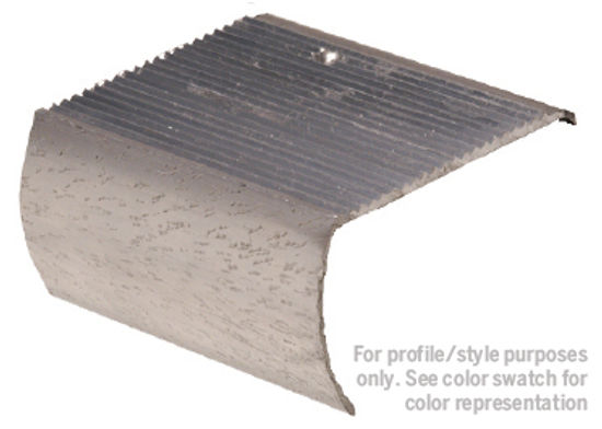 Nez de marche en aluminium avec tombant et giron Perforations en zigzag Or anodisé martelé 1-1/2" x 12'