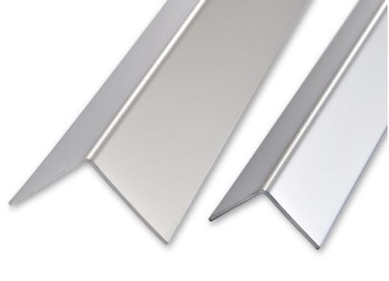 Moulure de protection de coin extérieur symétrique aluminium anodisé argent - 3/8" (10 mm) x 3/8"  6' 6-3/4"