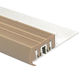Nez de marche antidérapants en vinyle, Beige - 3/8" x 8'