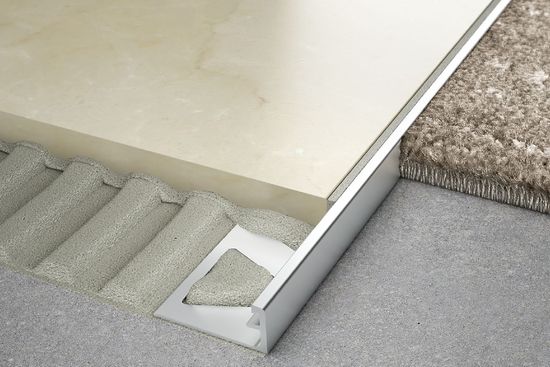SCHIENE Profilé radius de bordure pour plancher aluminium 1/4" (6 mm) x 8' 2-1/2"